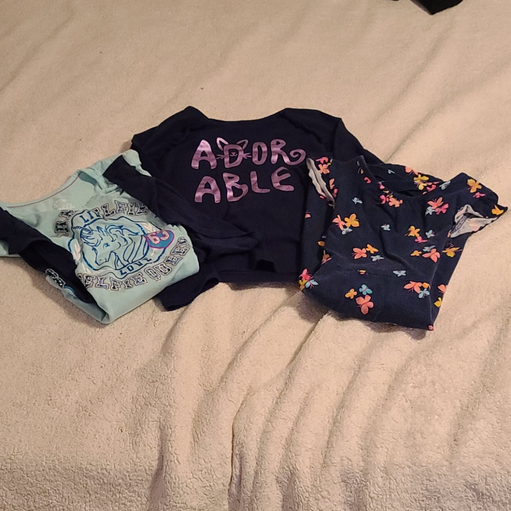 3 Shirt Bundle Size 8